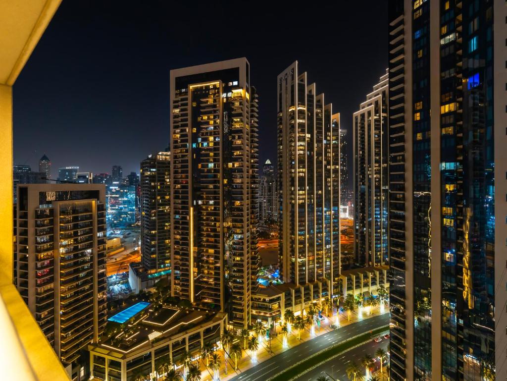 Royal Vista - Luxury 3BR Apartment at 29 Boulevard Tower - Downtown