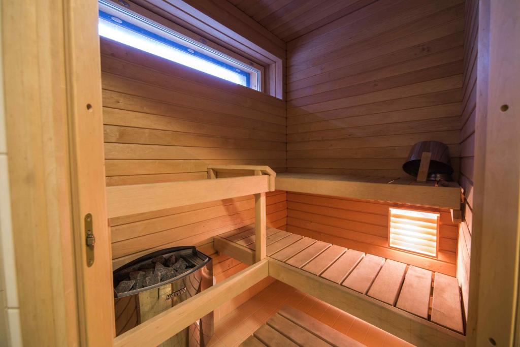 Kotimaailma two bedroom with sauna and balcony 1