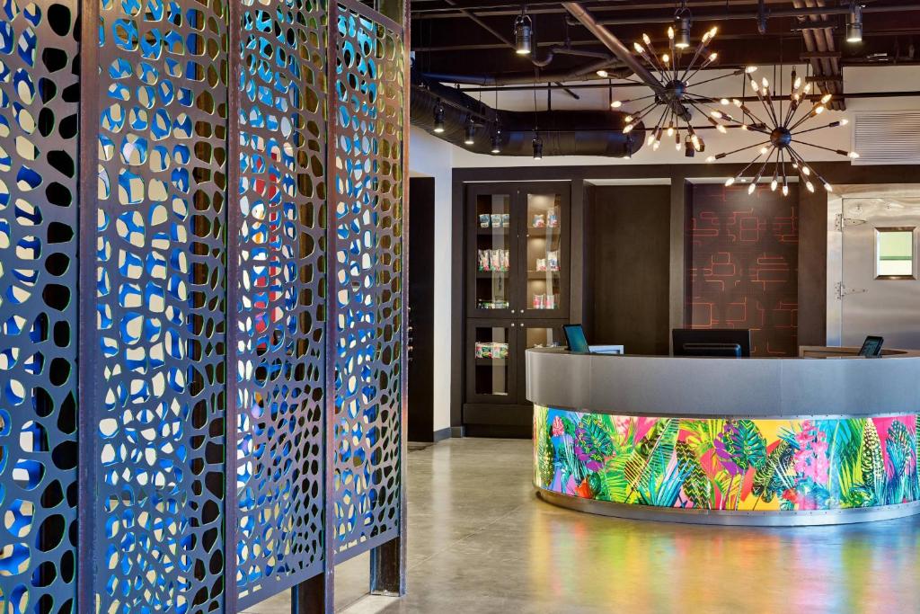 Aloft Miami Airport Image
