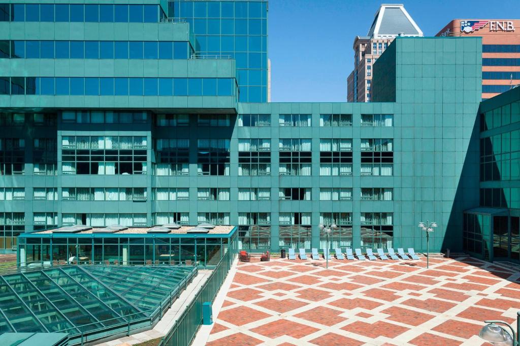 Renaissance Baltimore Harborplace Hotel Image