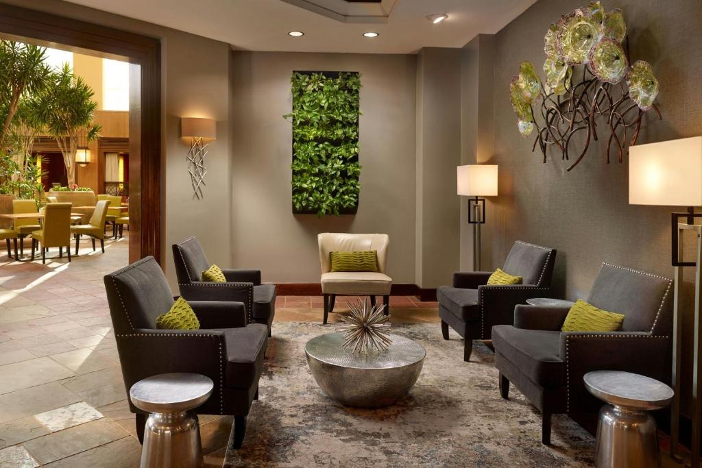 Renaissance Charlotte SouthPark Hotel Image