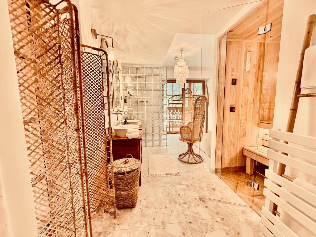 SEIN Boutique Suites - ADULTS ONLY 2