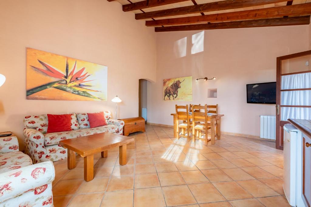 Agroturismo son Sampoli by MHR 8