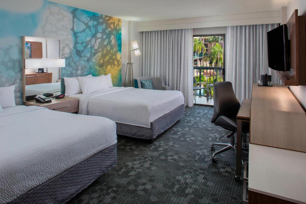 Courtyard by Marriott Orlando Lake Buena Vista in the Marriott Village Image