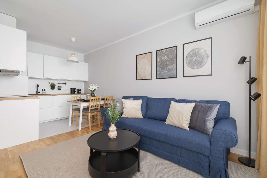 Apartamenty Urban Sunset w Katowicach, blisko Spodka i parku z Parkingiem, Klimatyzacją i Balkonem by Noclegi Renters 8