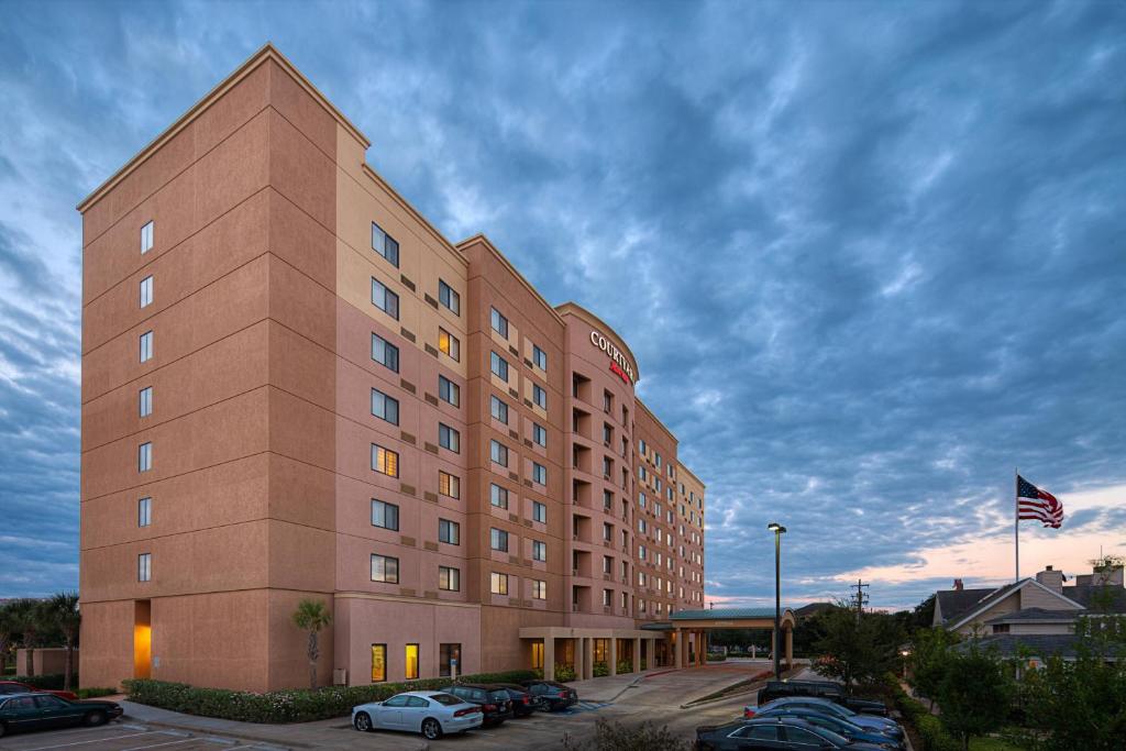 Courtyard by Marriott Houston Medical Center/NRG Park Image