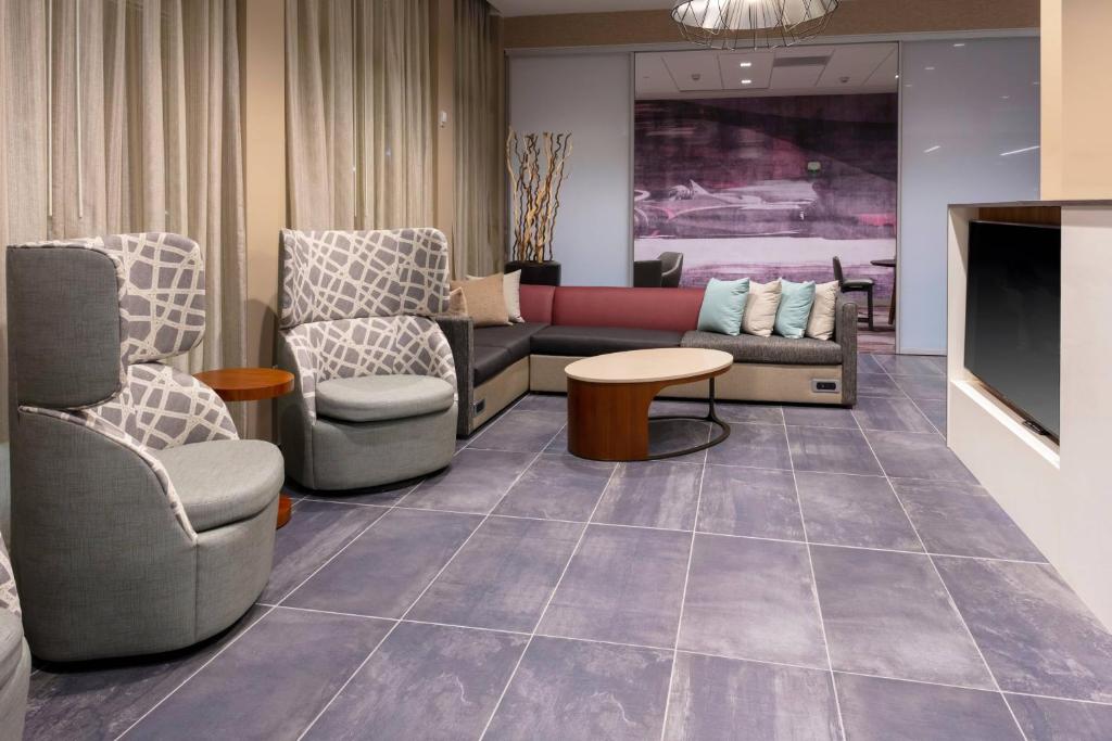 Courtyard by Marriott Indianapolis West-Speedway Image