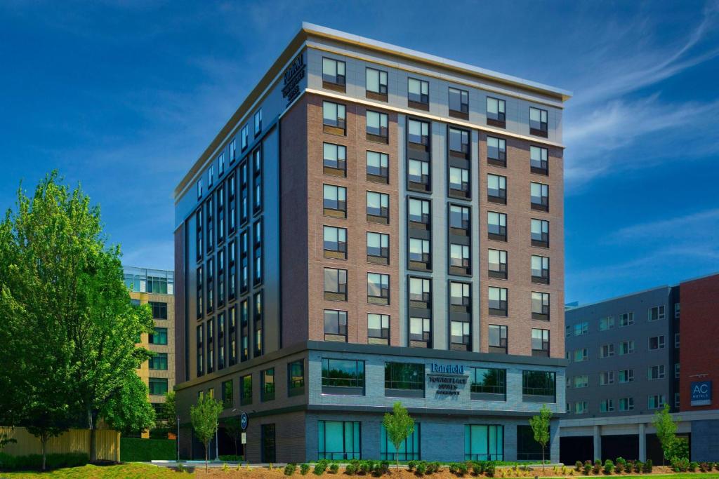 Fairfield by Marriott Inn & Suites Boston Medford Image