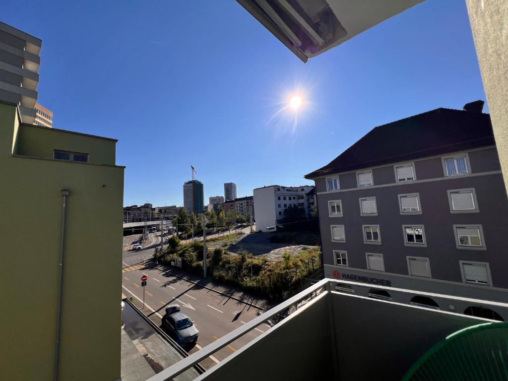 UP&GREAT Apartments - Stylish City Living 8