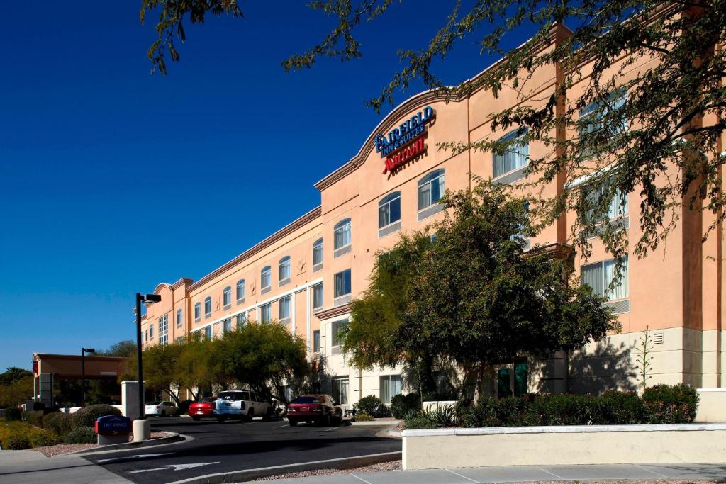 Fairfield Inn & Suites Phoenix Midtown Image