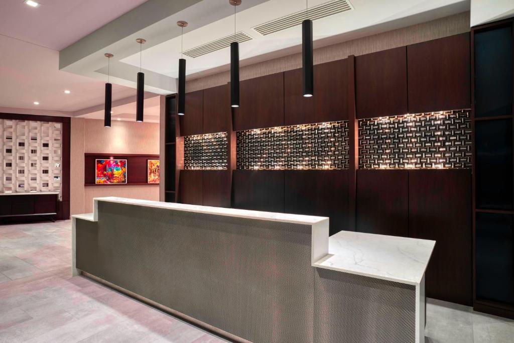 Residence Inn Boston Downtown/South End Image