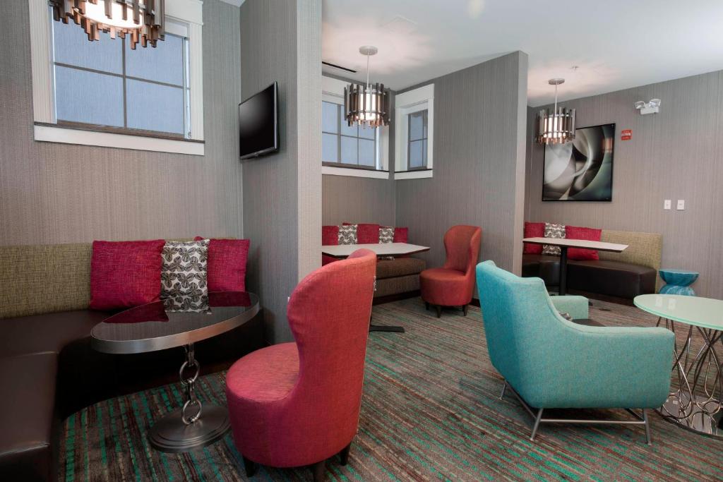 Residence Inn by Marriott Arlington South Image