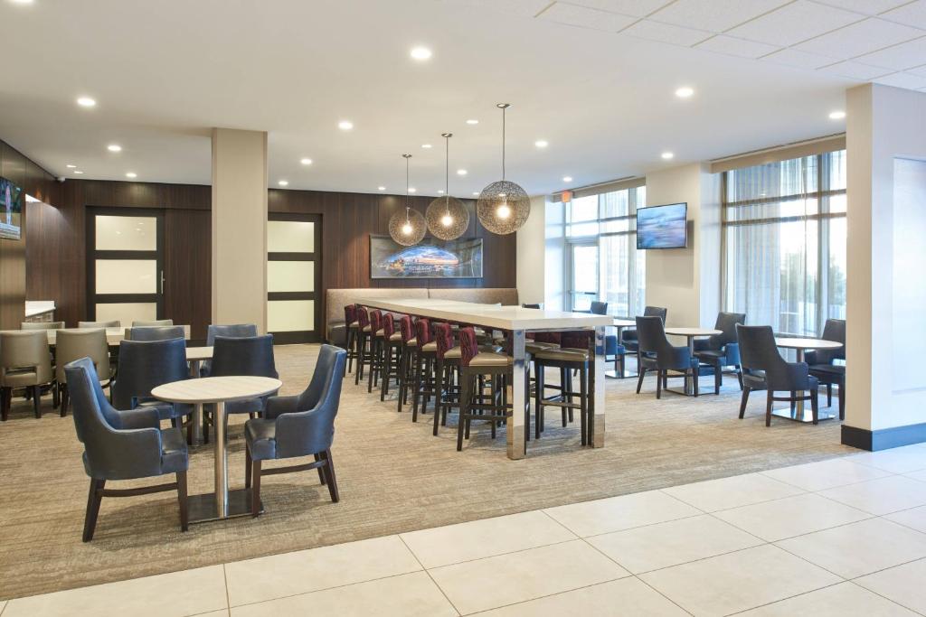 Residence Inn by Marriott Cincinnati Midtown/Rookwood Image