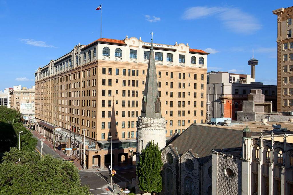 The St. Anthony, a Luxury Collection Hotel, San Antonio Image
