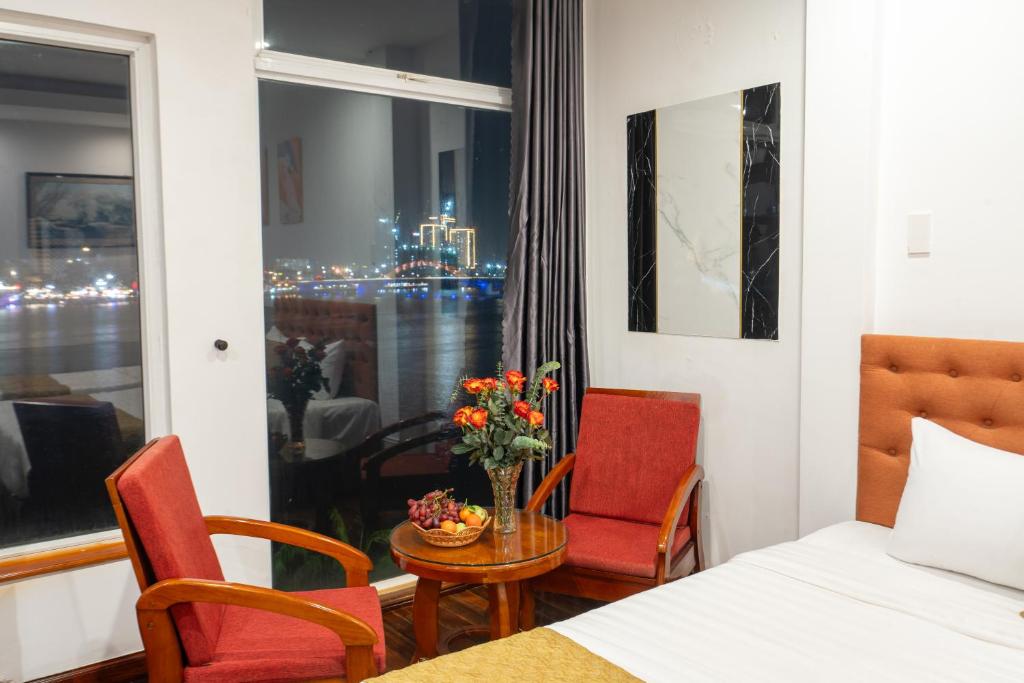 Danang Catinal Riverside Hotel