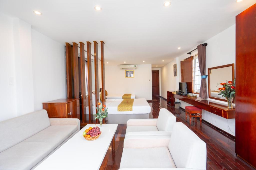 Danang Catinal Riverside Hotel