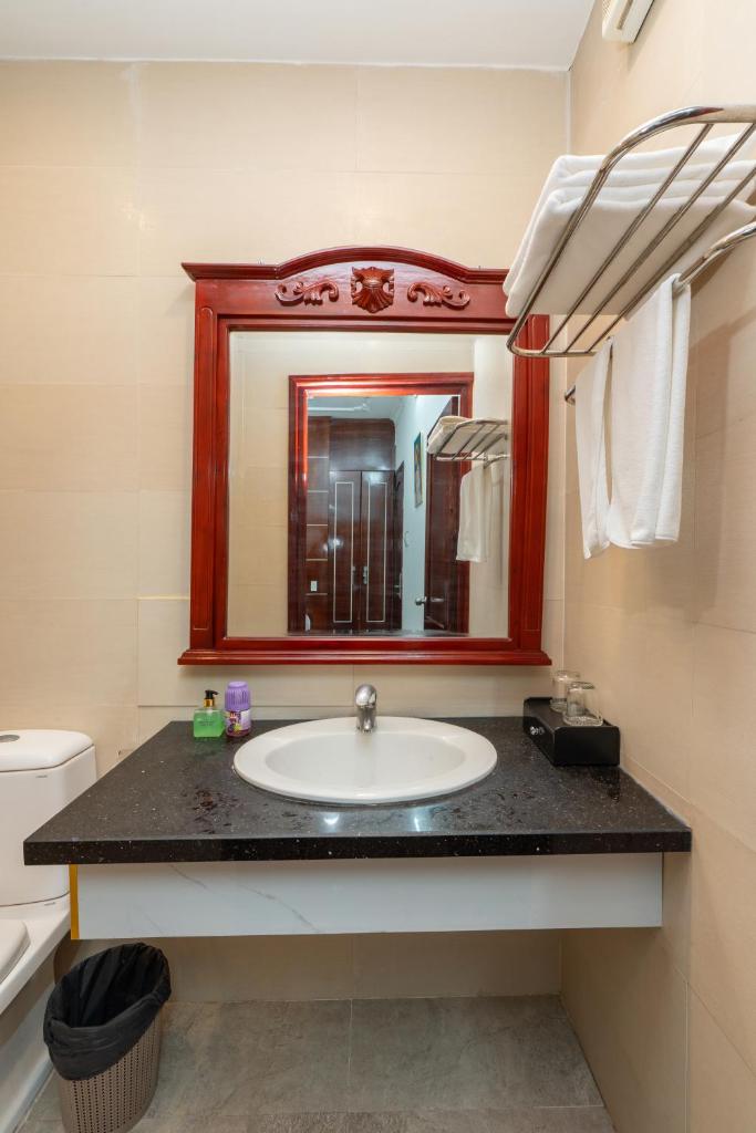 Danang Catinal Riverside Hotel