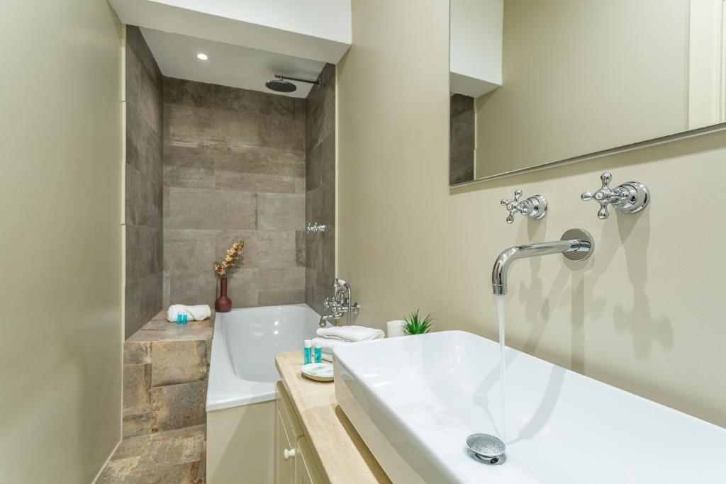 Iflat Comfortable & Spacious Dolce Vita Retreat 7