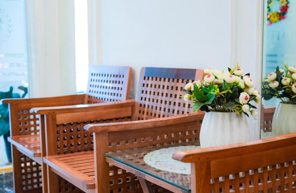 Thế Kỷ Mới