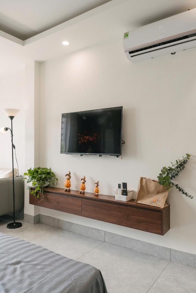 Morri West Lake Apartment