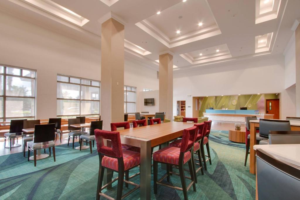 SpringHill Suites by Marriott Orlando Lake Buena Vista South Image