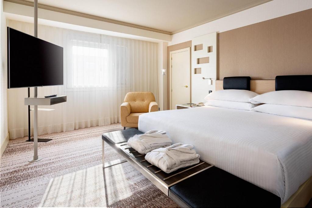 Madrid Marriott Auditorium Hotel & Conference Center Image