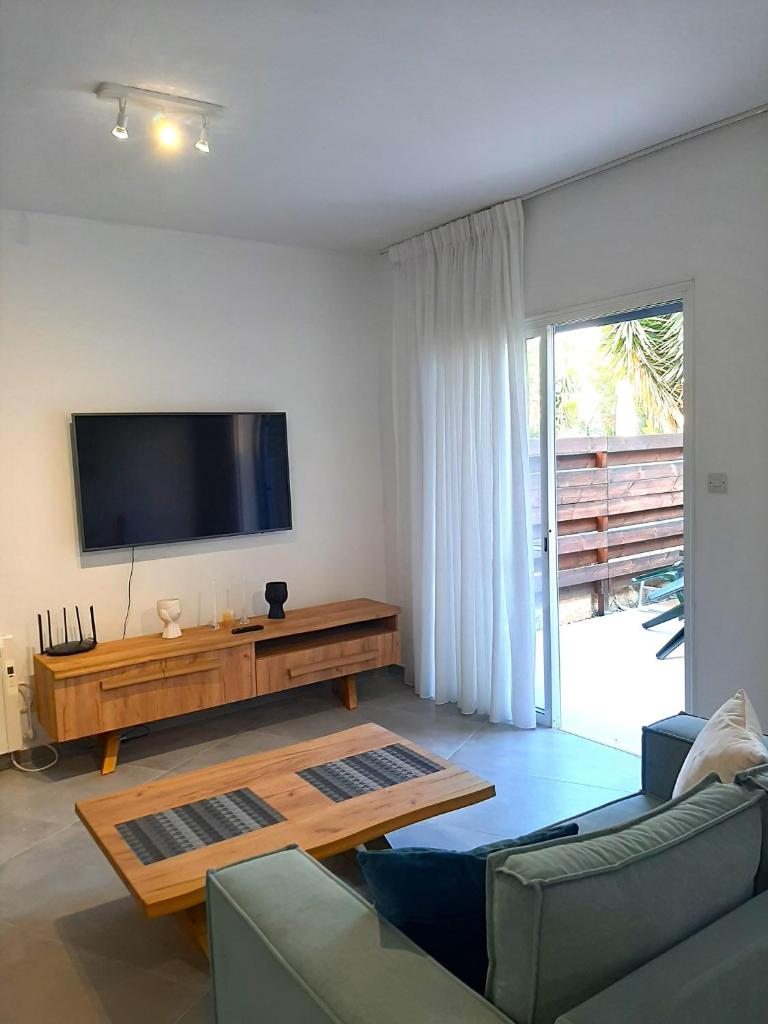 H&O Elegant Maisonette in Paradise Garden 5