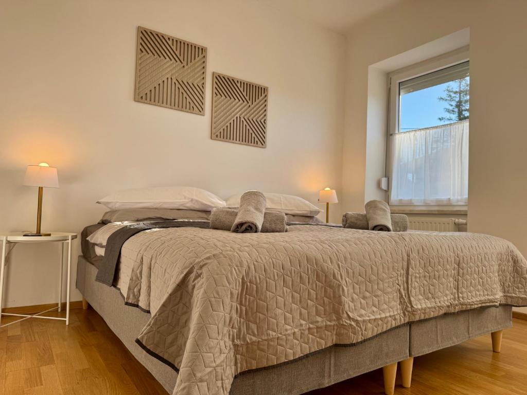 revLIVING Haus Clara am Berg mit kleinem Garten 7