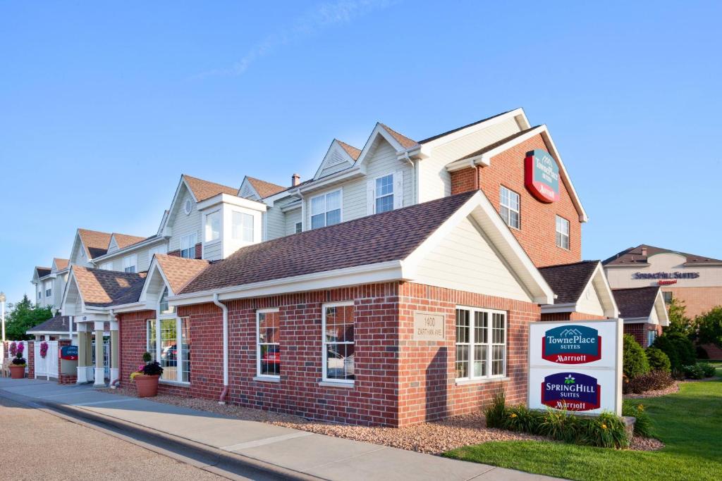 TownePlace Suites Minneapolis West/St. Louis Park Image
