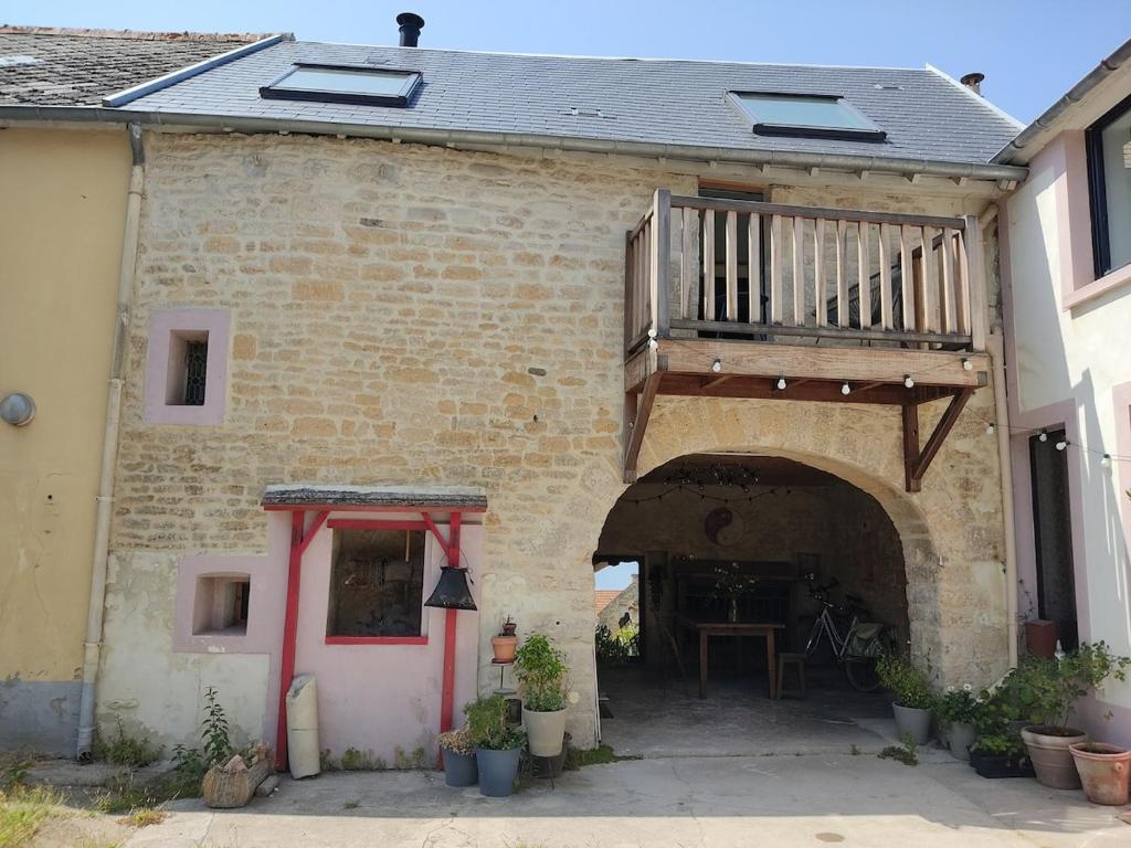 Agréable maisonnette en duplex, avec patio proche mer 5