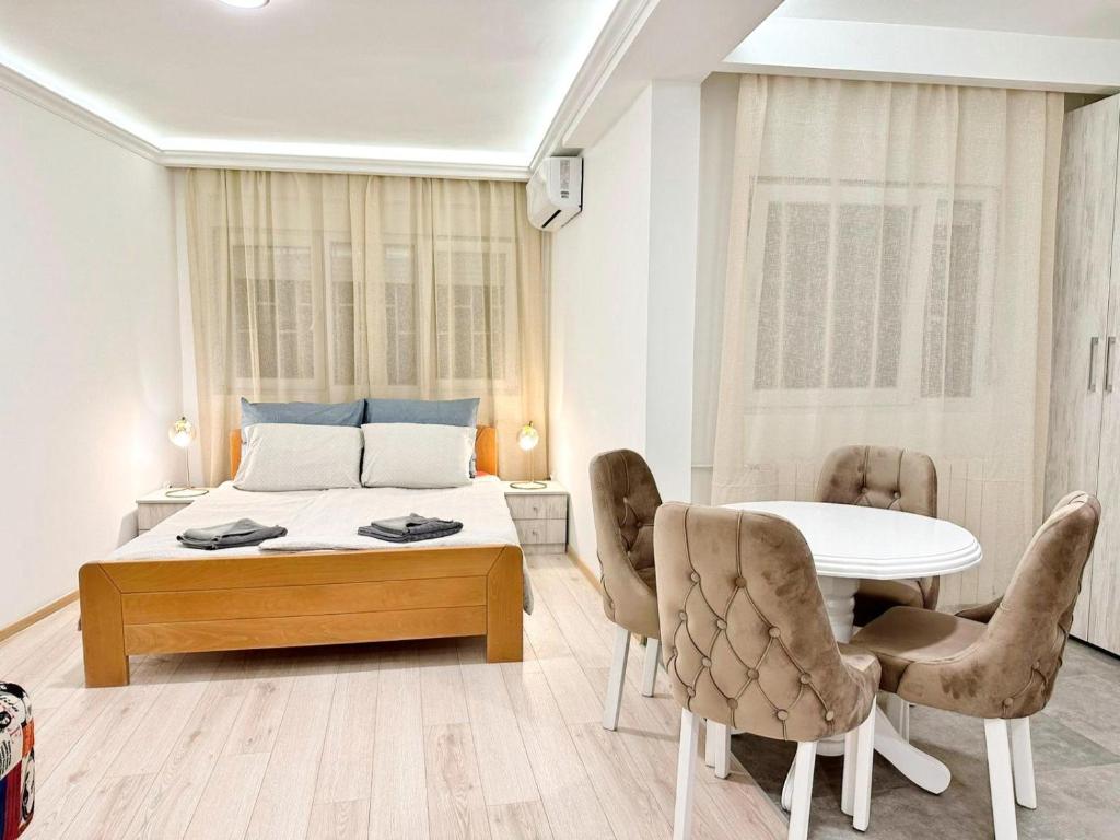 Modern Central Apartments RENOVATED 2