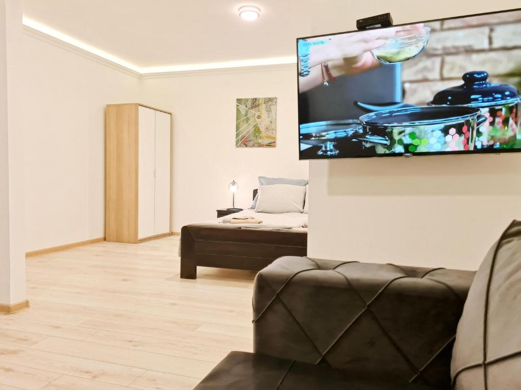 Modern Central Apartments RENOVATED 5