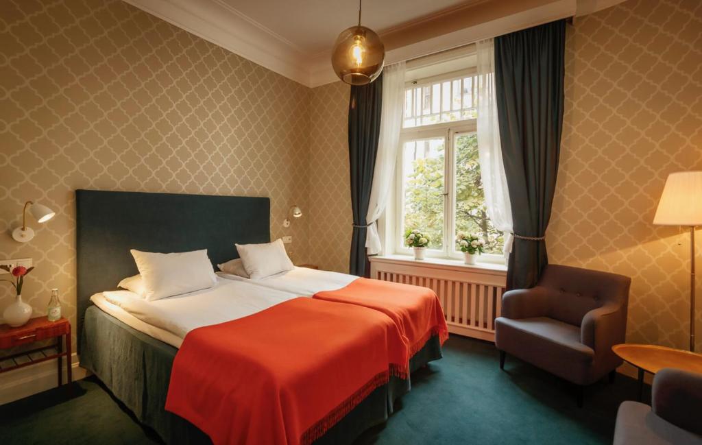 Home Hotel Wellington Image