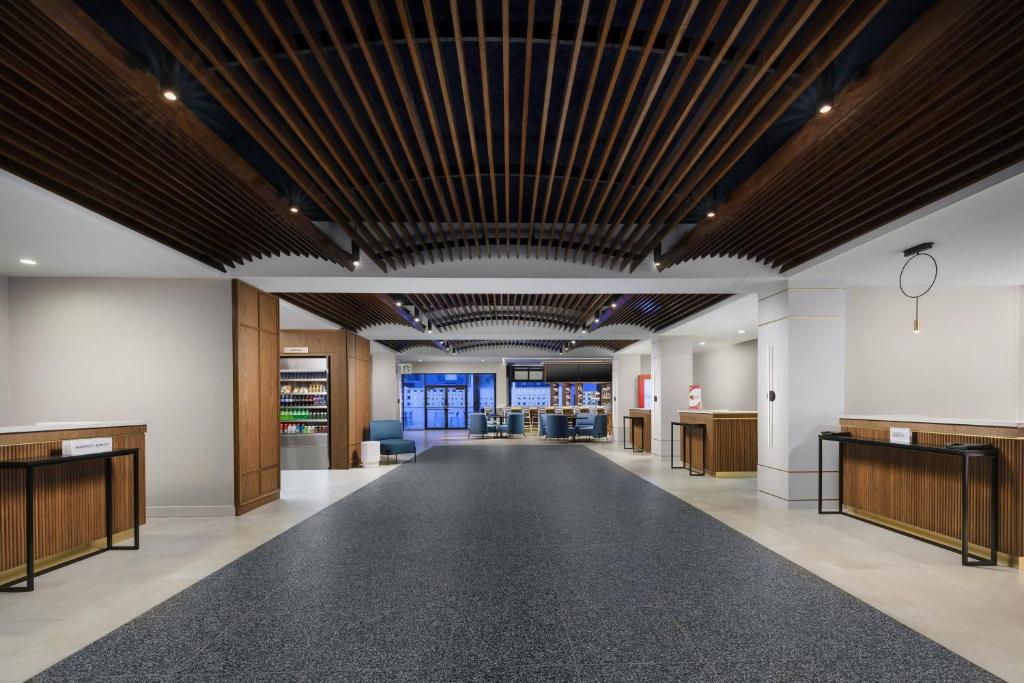 Courtyard by Marriott Orlando Lake Buena Vista at Vista Centre Image