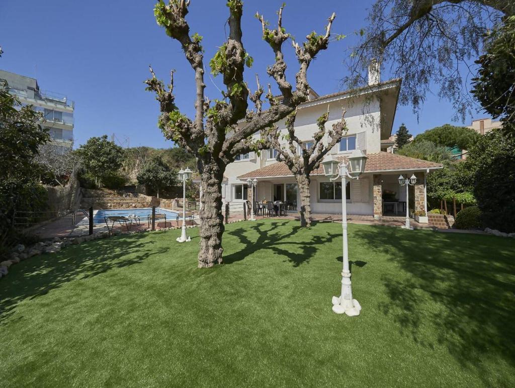 Villa Julia | 14pax. 5' sea & train 7