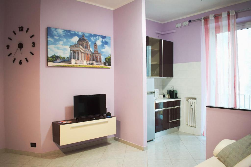 Ampio e luminoso appartamento 80 mq con Wi-Fi fibra vicino Parco Valentino, Ospedali e Inalpi Arena 5