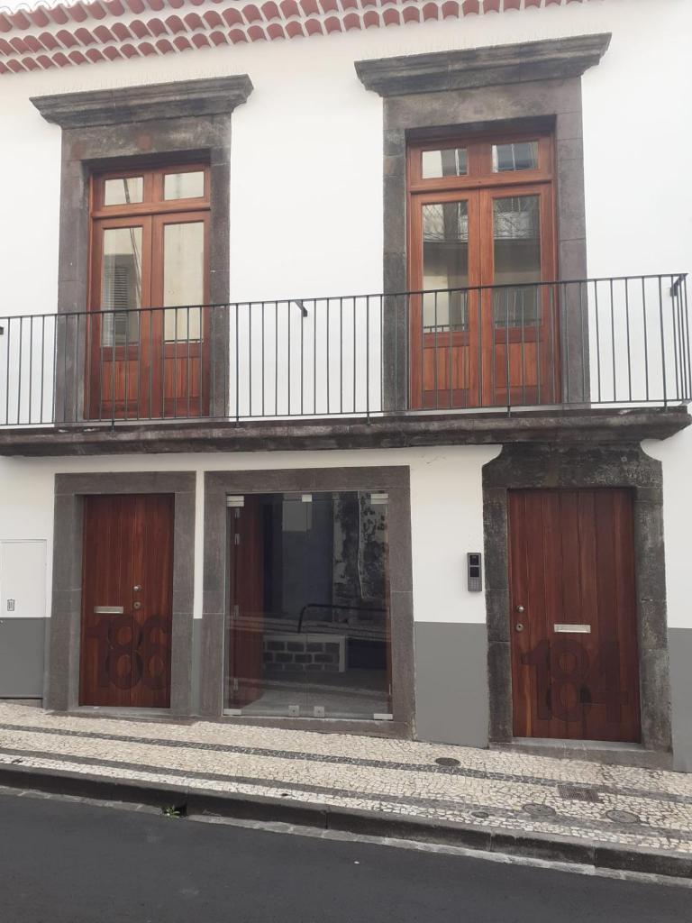 Ferreiros 184