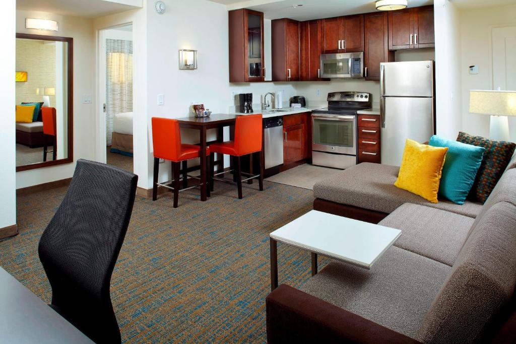 Residence Inn by Marriott Orlando Lake Nona Image