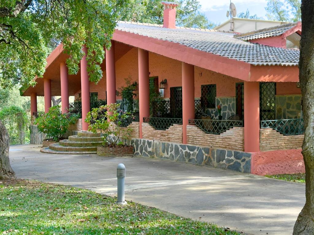 La Fuente del Pedregal Casa 1 - Lago y piscinas 6