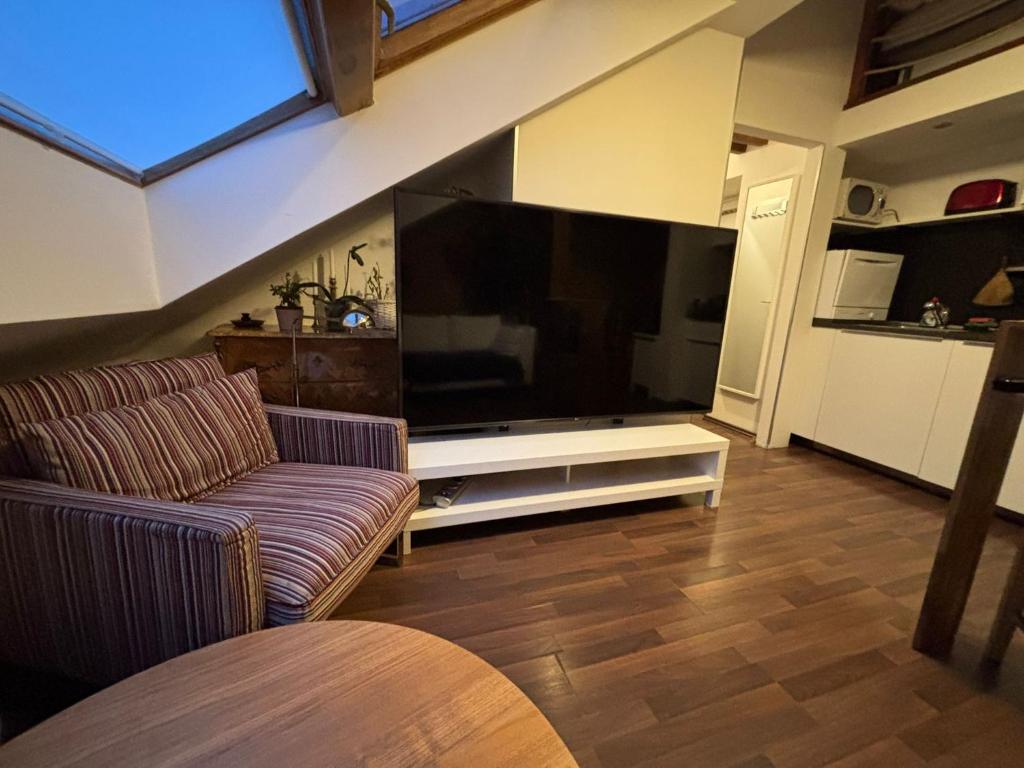 The Republic Apartments 4