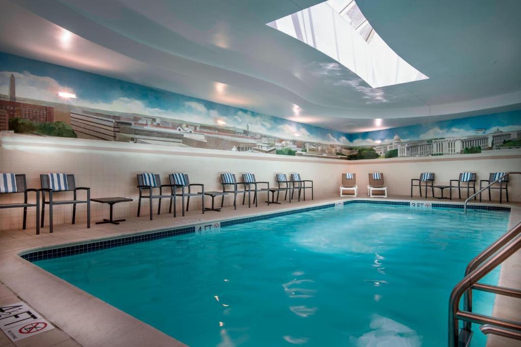 Residence Inn by Marriott Washington, DC National Mall Image