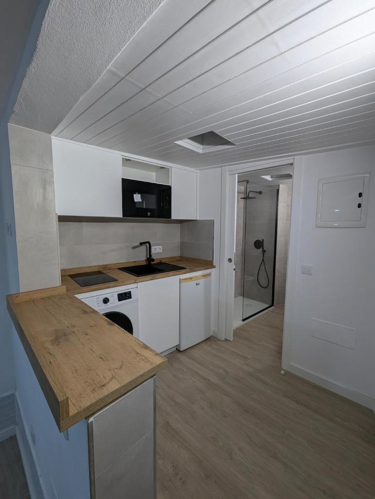 Apartment located near the beach 8