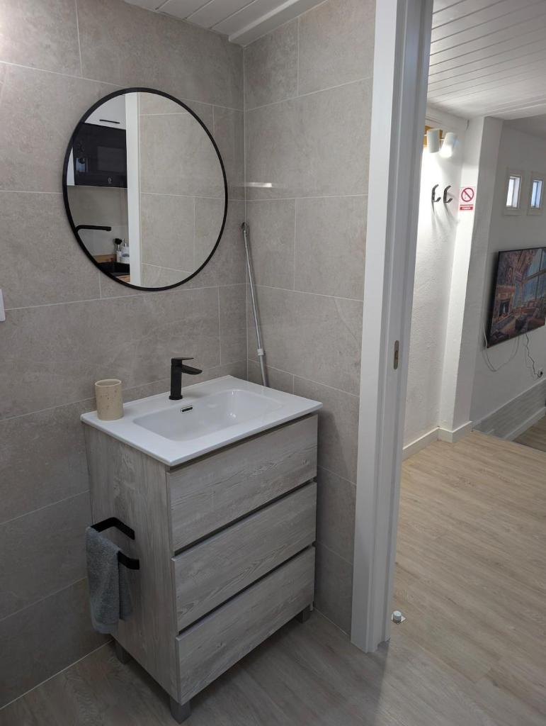 Apartment located near the beach 3