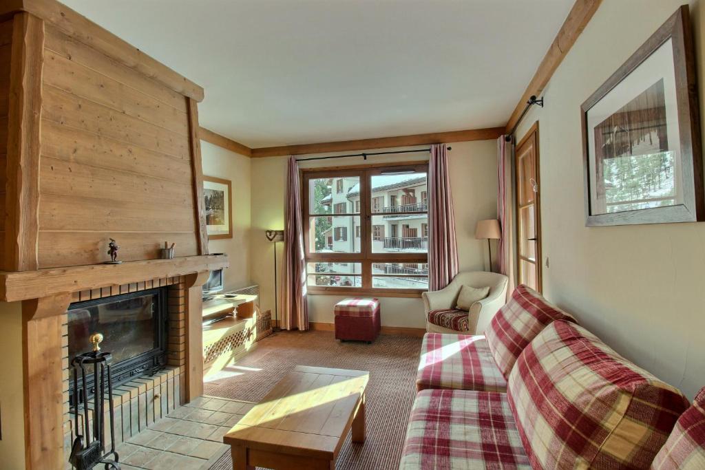Photo de la galerie de l'établissement ARC 1950, Appartement 3 chambres Duplex Cheminée, 8 personnes, à Arc 1950