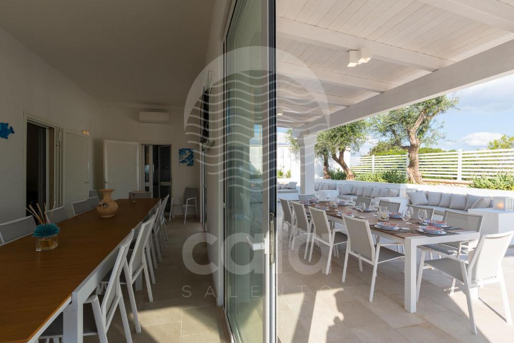 Photo de la galerie de l'établissement Villa Chicadee - piscina privata - by Cala Salento, à Campomarino