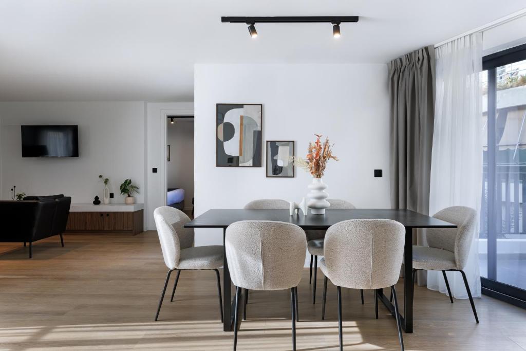 MoRe by Zoia Living 6