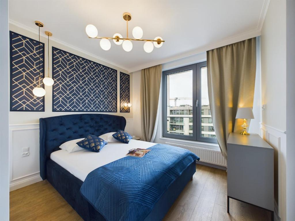 Stylowy Apartament w Centrum Gdyni 900 m od Plaży by Noclegi Renters 1