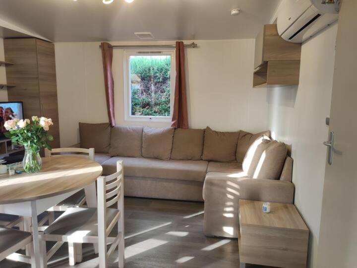 Photo de la galerie de l'établissement Mobil HOME 226, à La Roque-dʼAnthéron