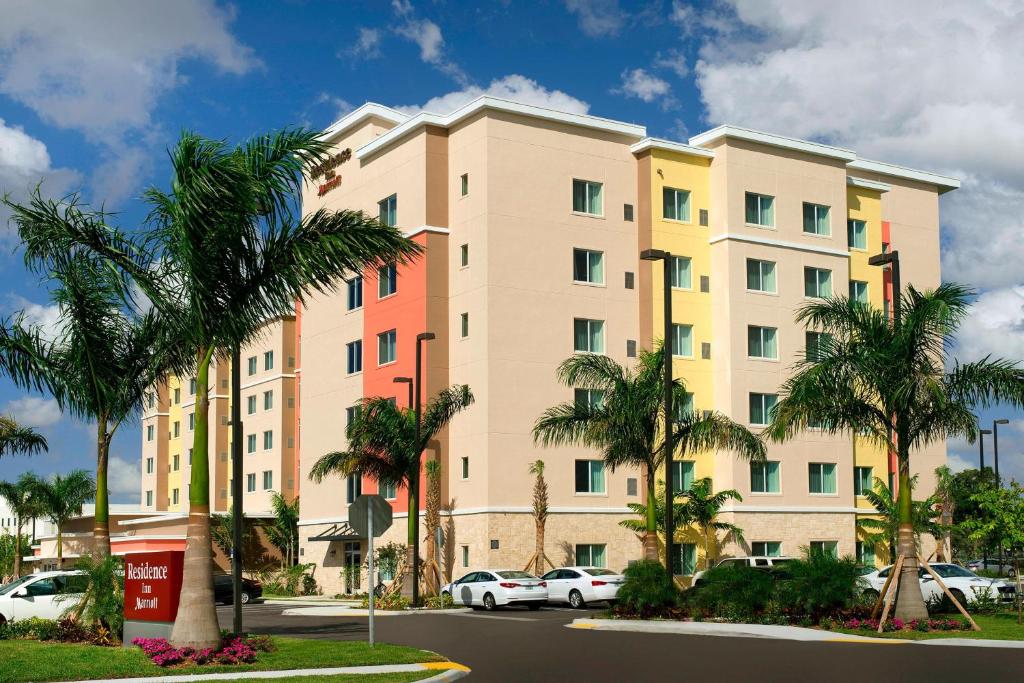 Residence Inn by Marriott Miami Airport West/Doral Image