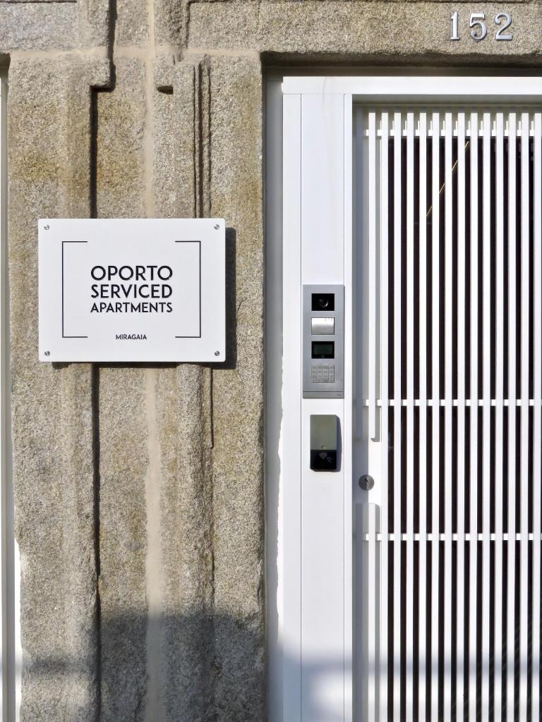 Oporto Serviced Apartments - Miragaia II 1